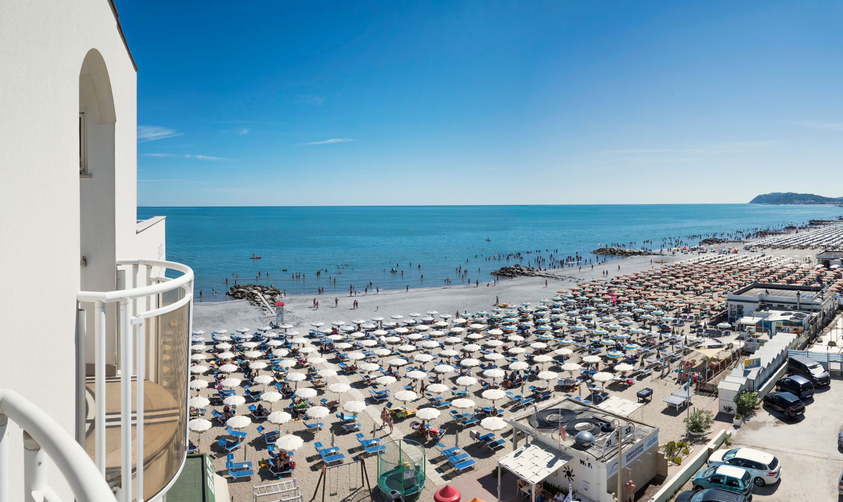 Settimana fronte mare All Inclusive con escursioni