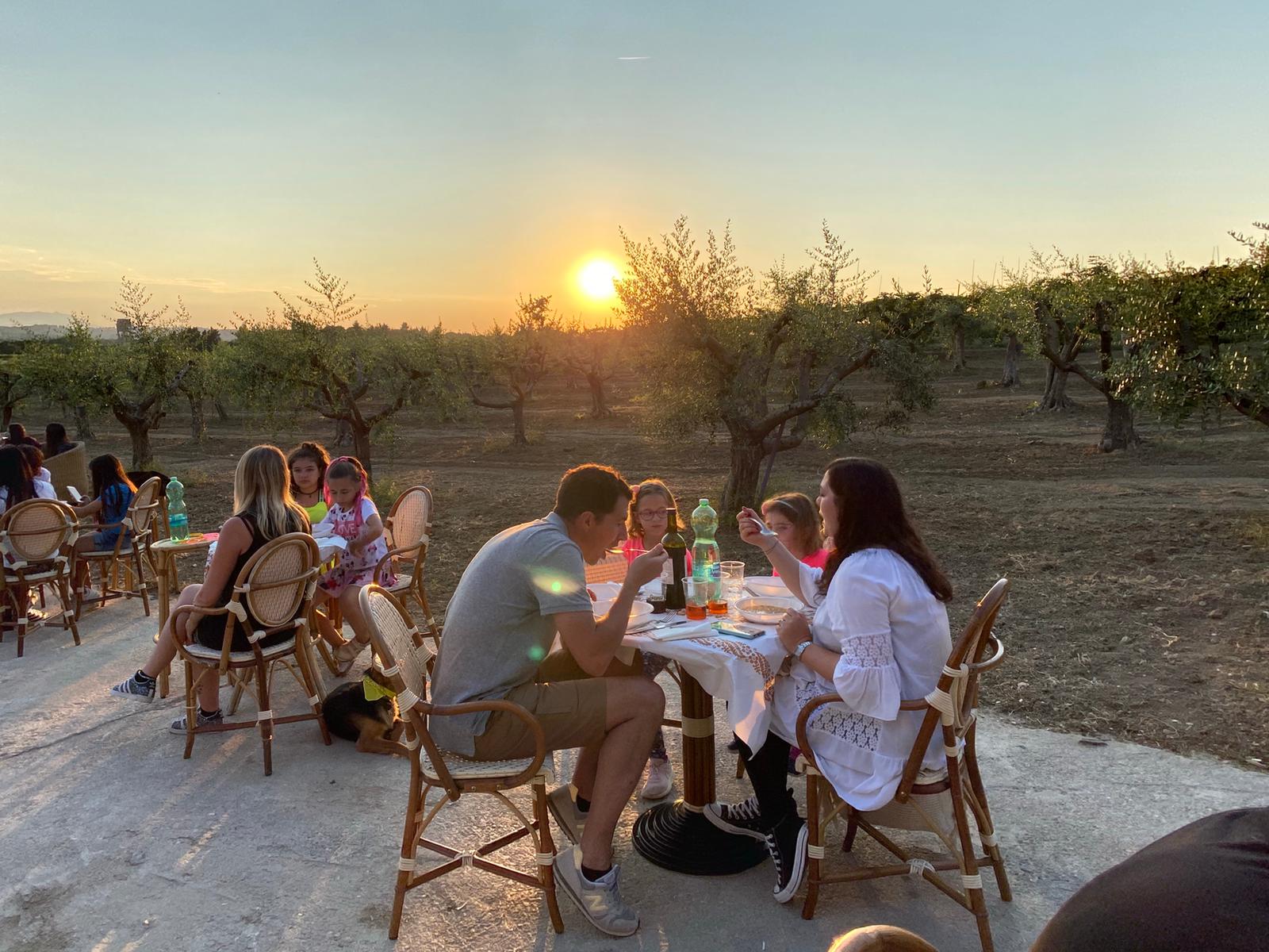 Dal mare alla collina: vacanza romagnola autentica