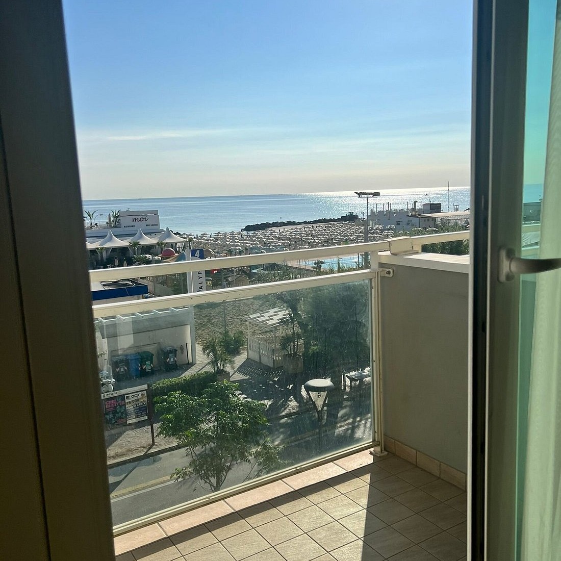 Offerta hotel + parco in hotel fronte mare a misano