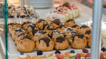 Spezialeröffnung 2026: Mai-Urlaub im Strandhotel in Mis